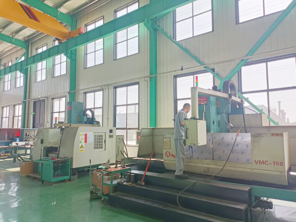 焊接及加工設(shè)備